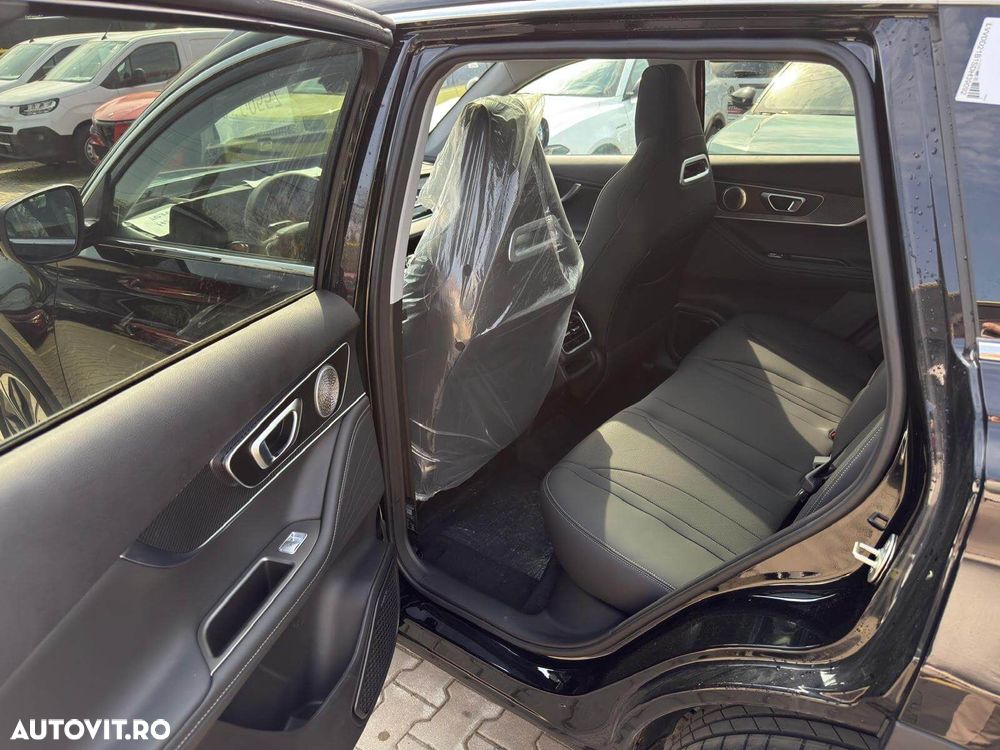 Chery Tiggo 7 1.6 TGDI AWD 7DCT Unique - 12