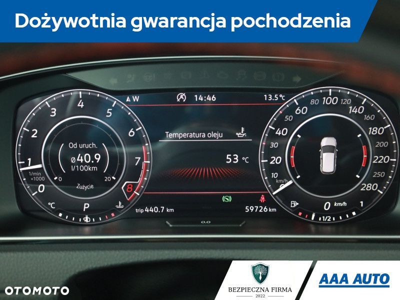Volkswagen Golf - 10