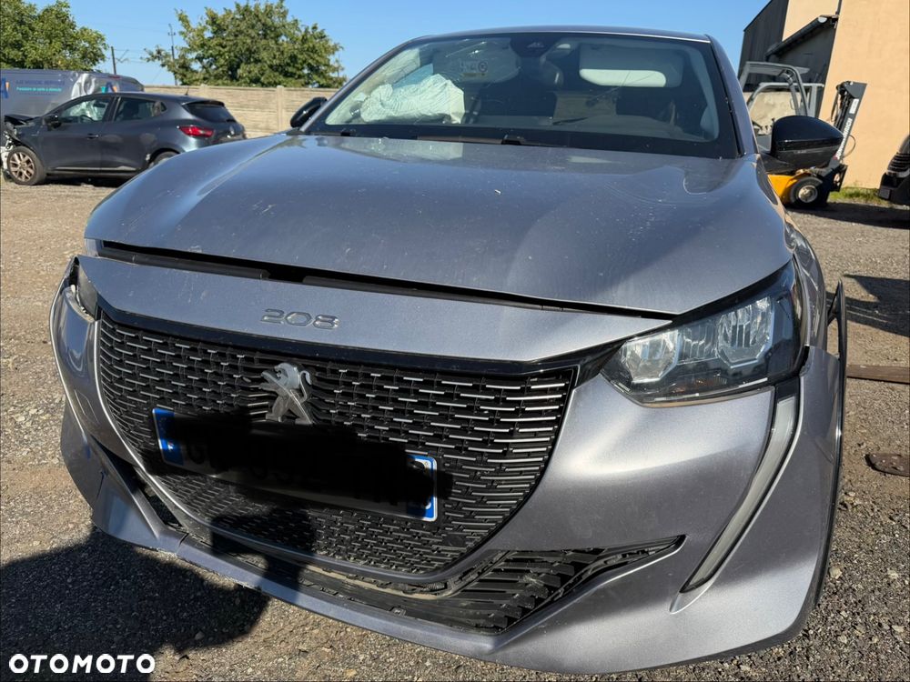 Peugeot 208 - 6