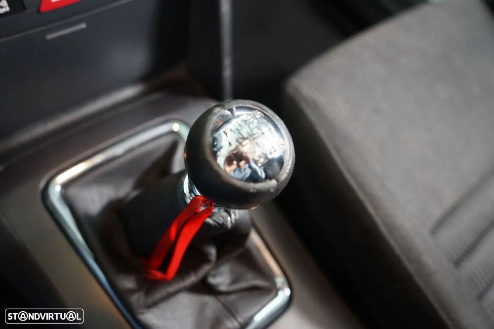 Peugeot 407 - 31