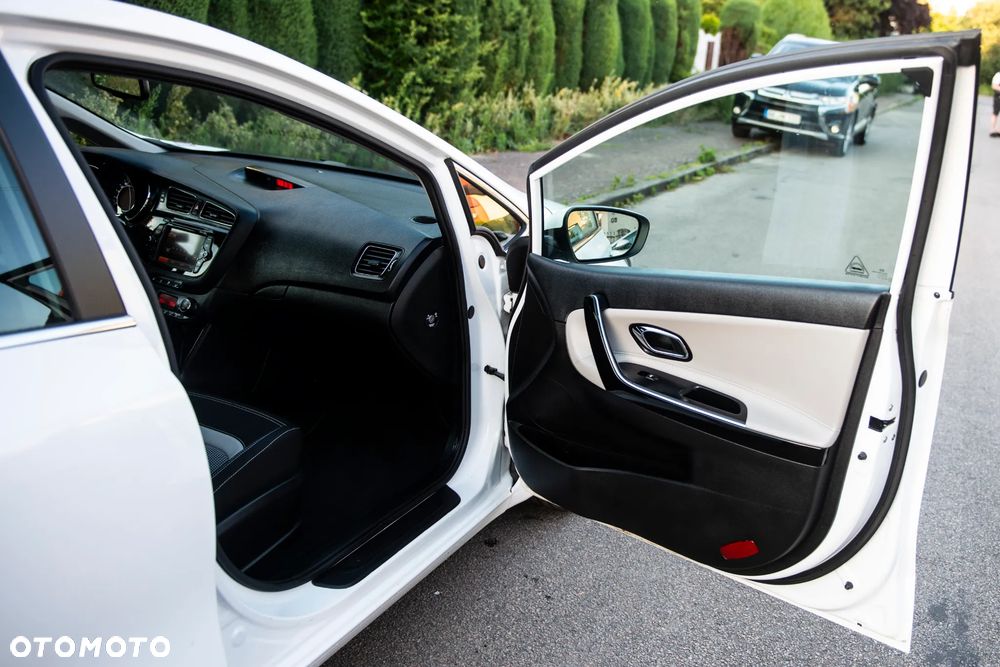 Kia Ceed 1.4 CVVT Vision - 37