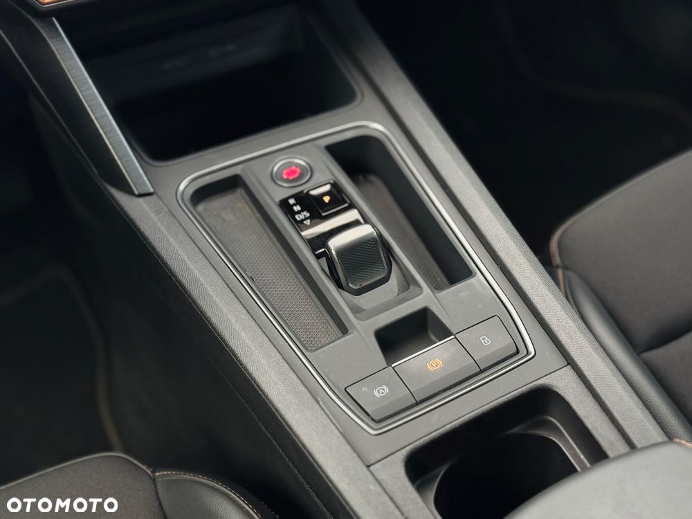 Cupra Formentor 1.5 eTSI DSG - 10