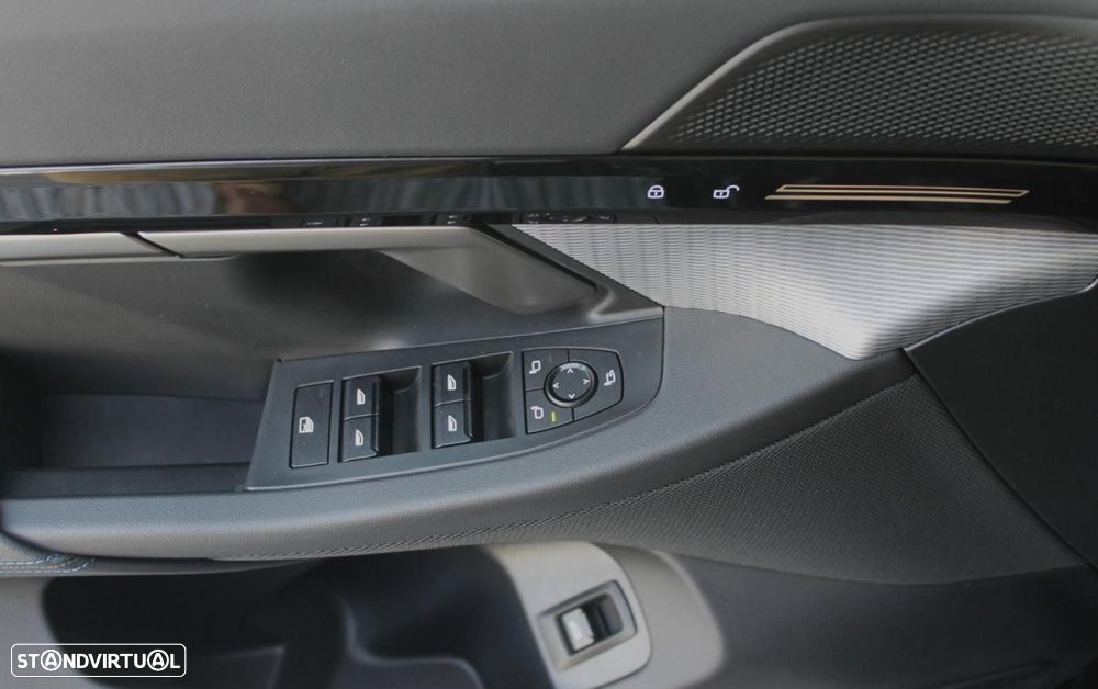 BMW 530 e Pack Desportivo M - 21
