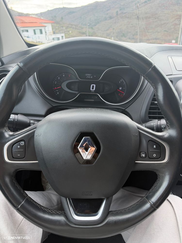 Renault Captur 1.5 dCi - 9