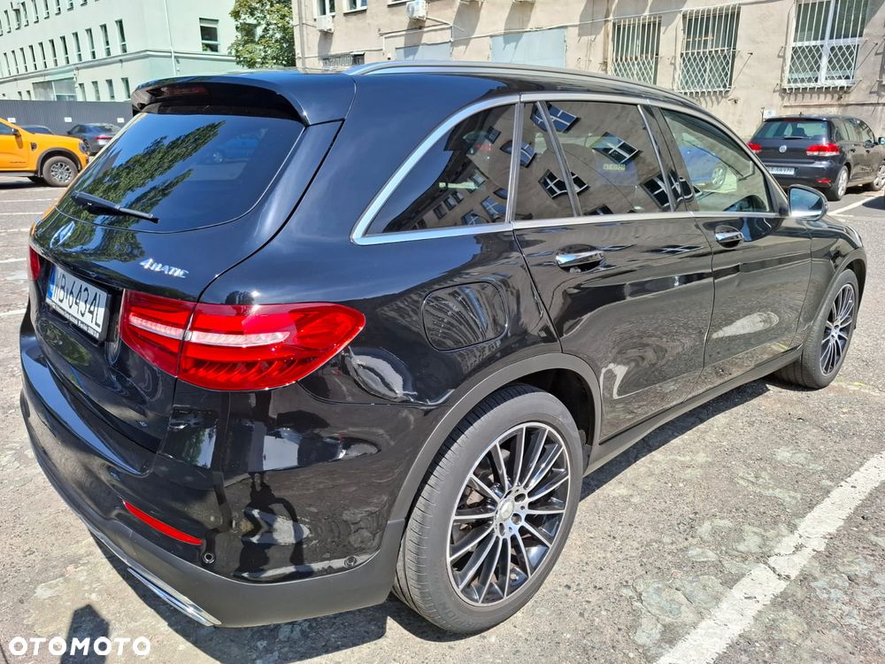 Mercedes-Benz GLC - 11