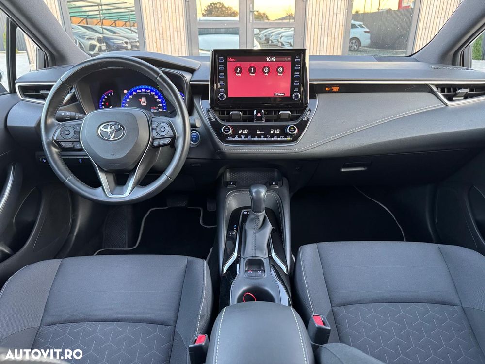 Toyota Corolla - 11