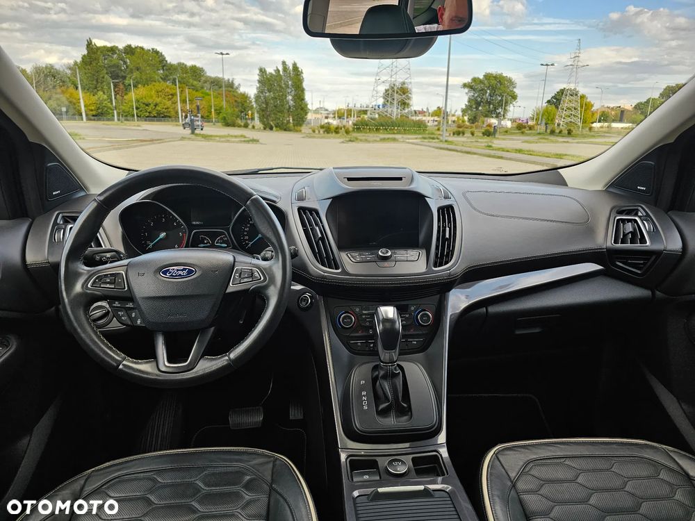 Ford Kuga 2.0 TDCi 4x4 Vignale - 15