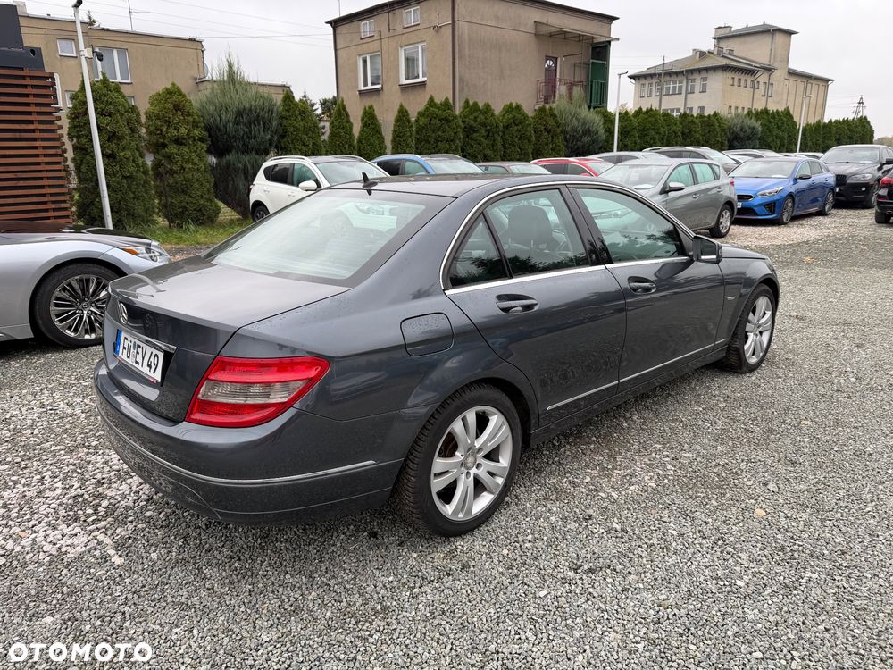 Mercedes-Benz Klasa C - 21