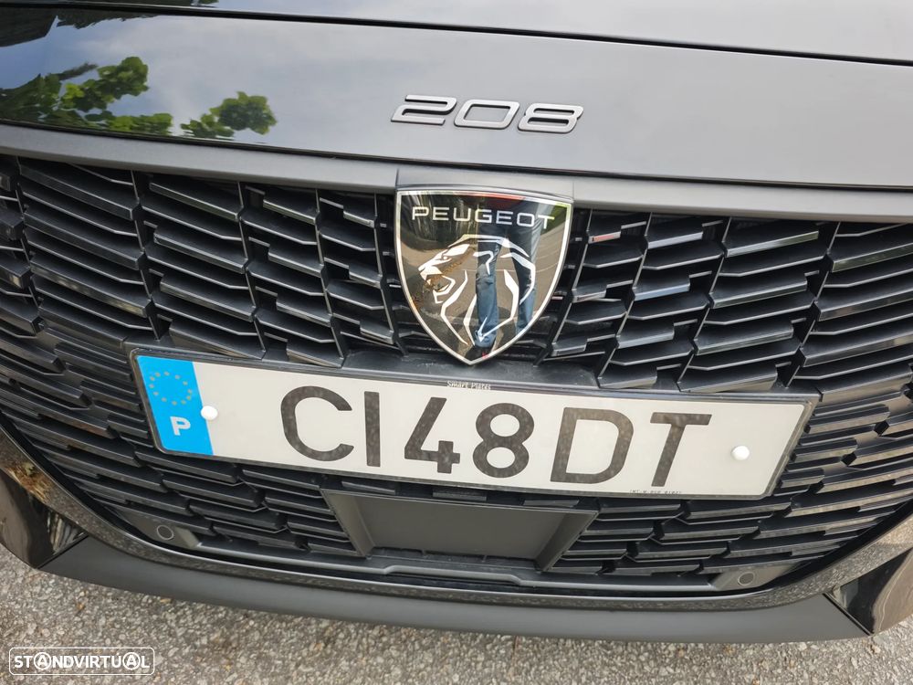 Peugeot e-208 Allure - 34