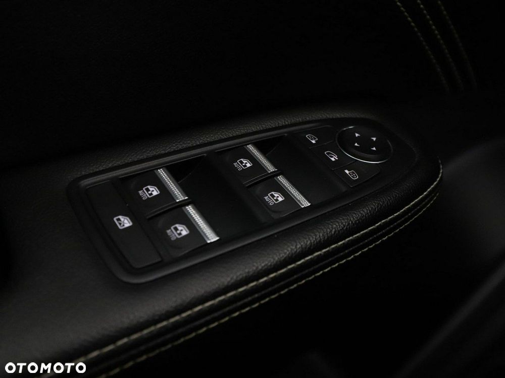 Renault Arkana 1.6 E-TECH E-Tech Engineered MMT - 38