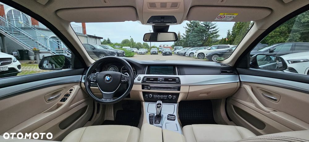 BMW Seria 5 530d Touring Modern Line - 22