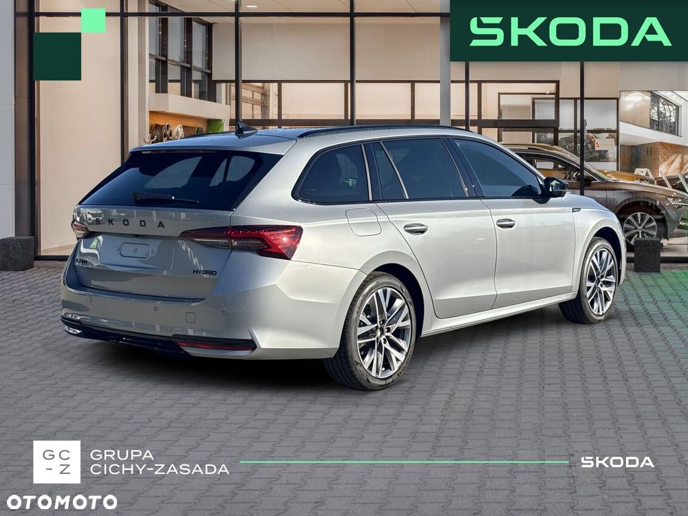 Skoda Octavia 1.5 TSI mHEV Sportline Tech DSG - 6