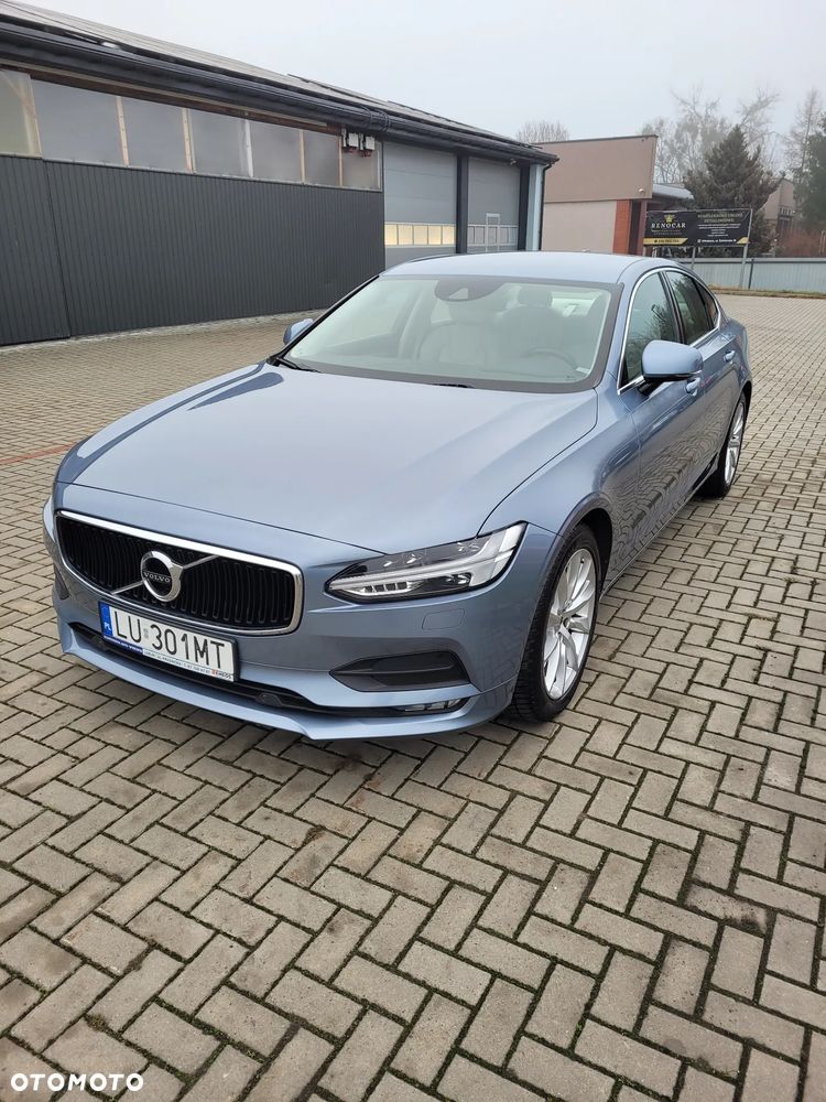 Volvo S90 D4 Momentum - 1