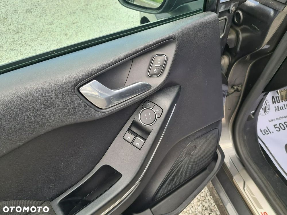 Ford Fiesta 1.0 EcoBoost S&S ST-LINE - 29
