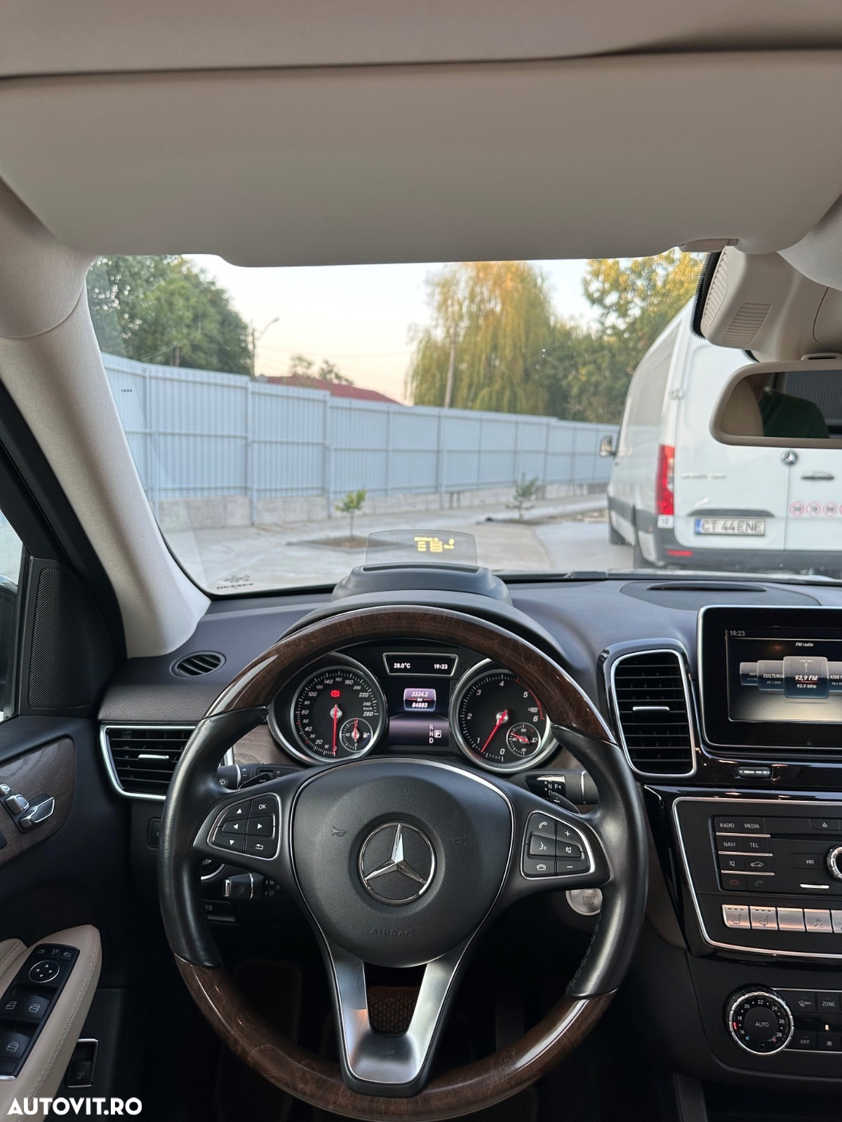 Mercedes-Benz GLE 350 d 4MATIC - 27