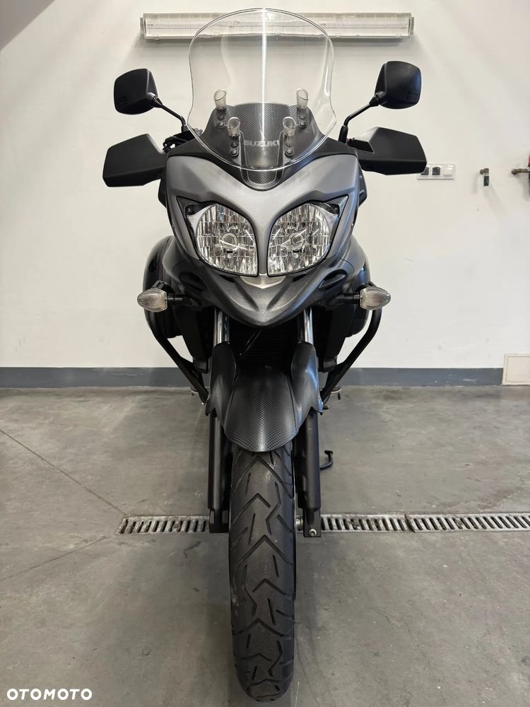 Suzuki V-STROM - 37