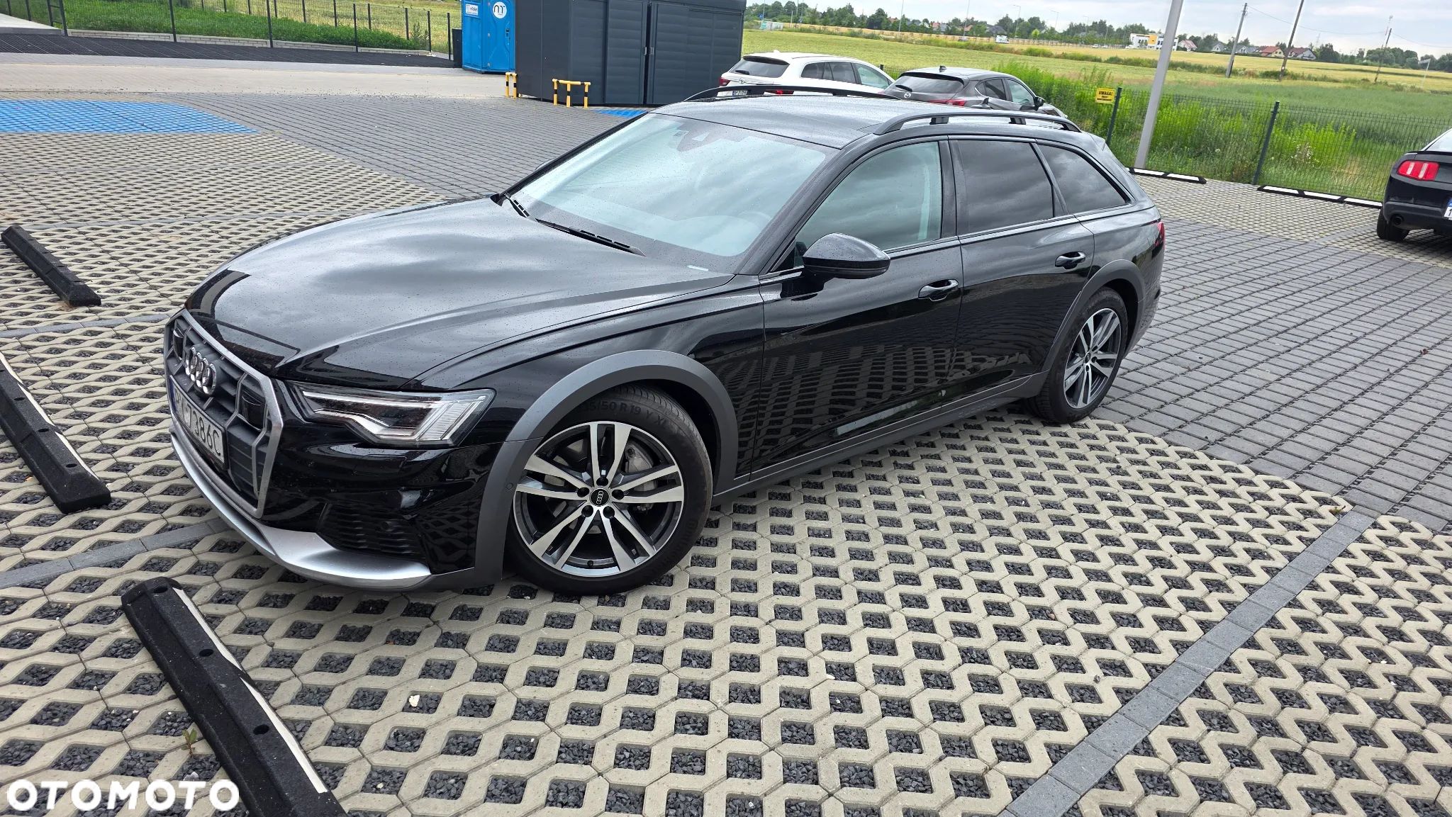 Audi A6 Allroad - 1
