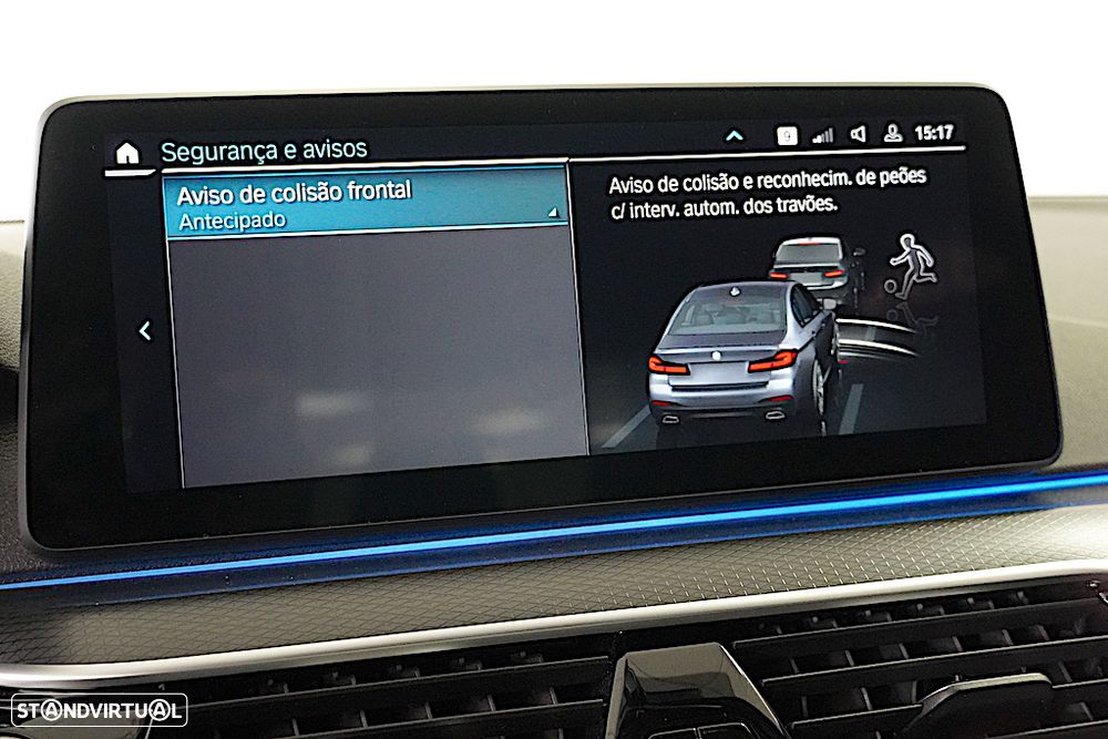 BMW 530 e Pack M - 32