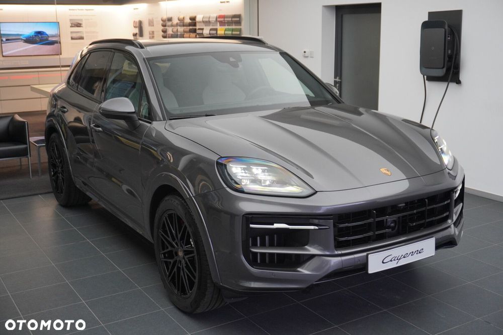 Porsche Cayenne S - 5
