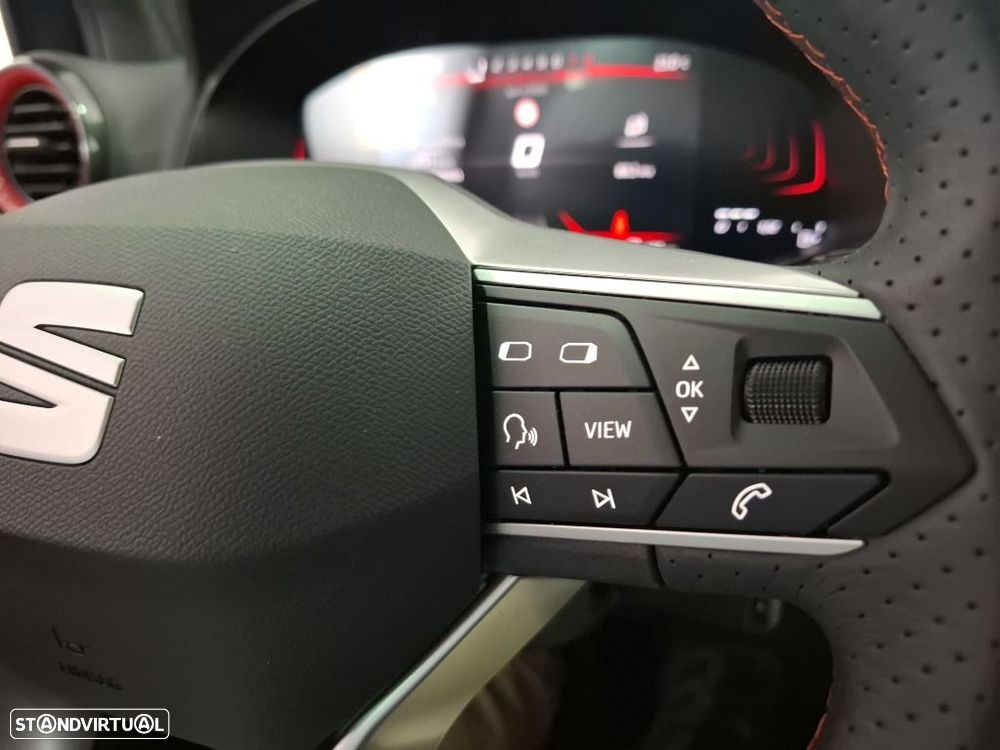 SEAT Arona 1.0 TSI FR - 24