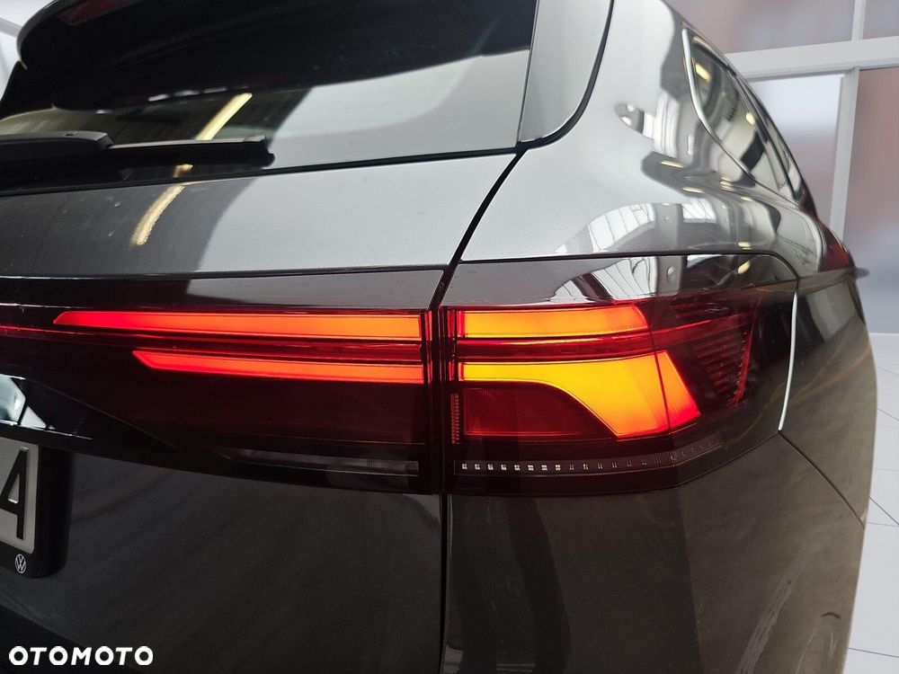 Volkswagen Passat - 34