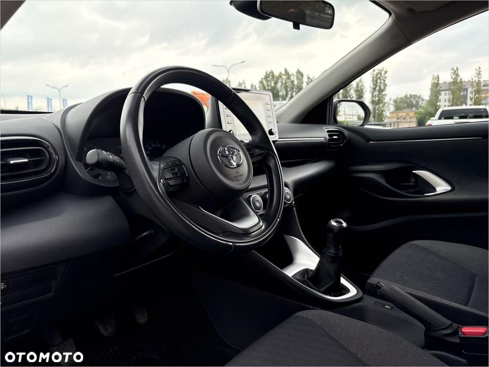 Toyota Yaris 1.0 Comfort - 11