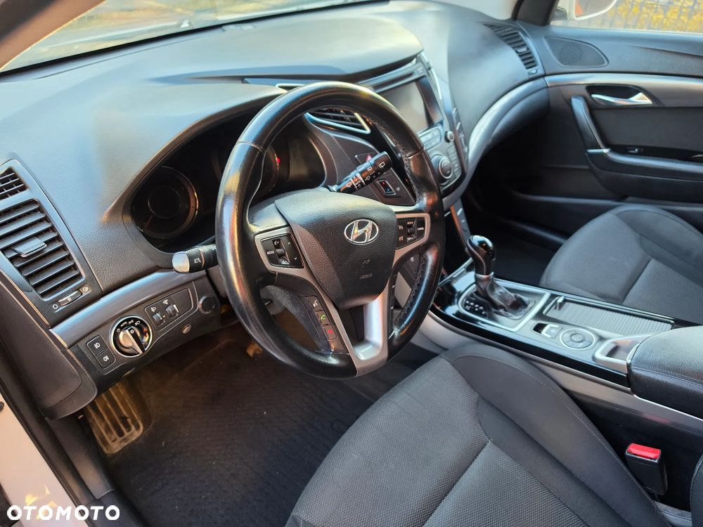 Hyundai i40 1.7 CRDi Automatik Style - 16