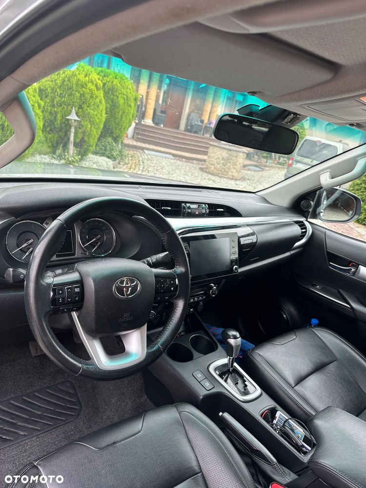 Toyota Hilux 2.8 D-4D Double Cab SR5+ 4x4 - 10