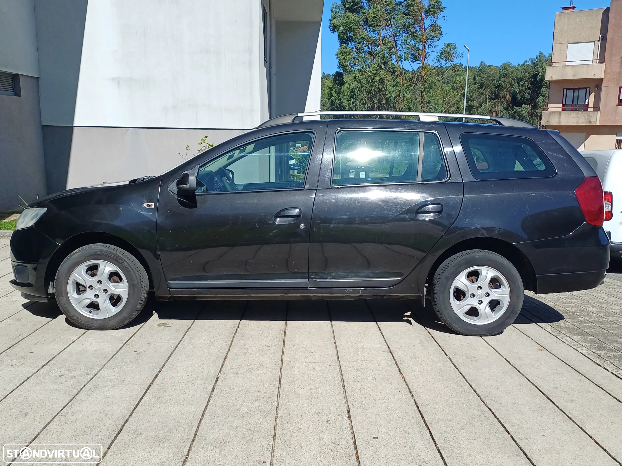 Dacia Logan MCV 1.2 16V Confort Bi-Fuel - 4