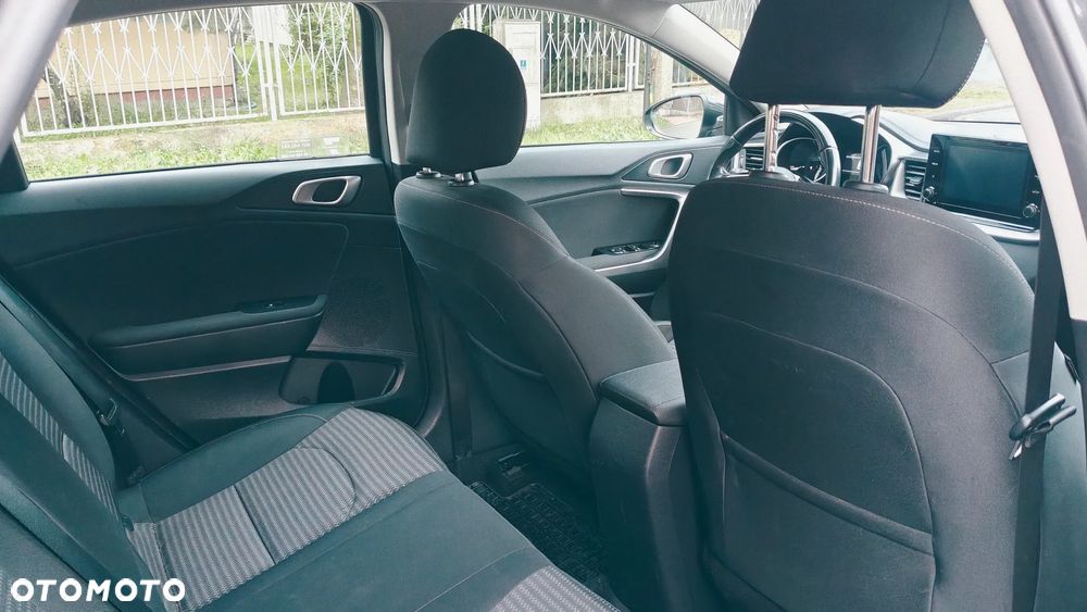Kia Ceed 1.5 T-GDI L DCT - 16