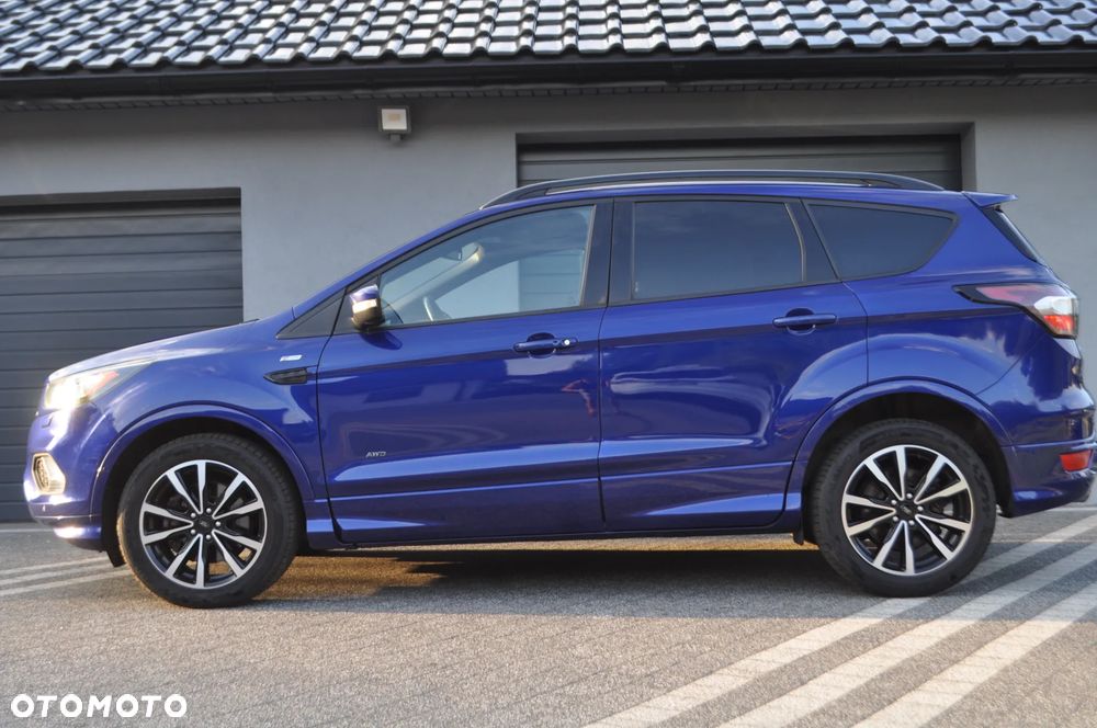 Ford Kuga 2.0 TDCi 4x4 ST-Line - 19