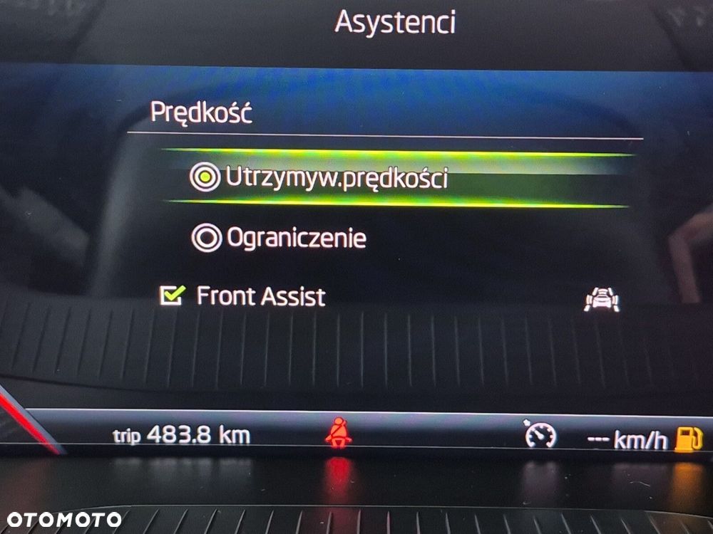 Skoda Karoq 1.5 TSI ACT 4x2 Sportline DSG - 28