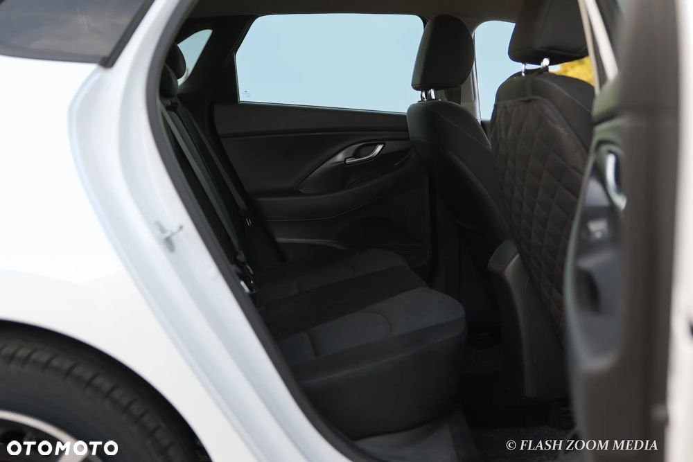 Hyundai i30 1.6 CRDI EDITION 30+ - 22