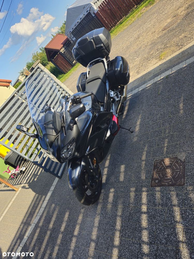 Yamaha FJR - 4