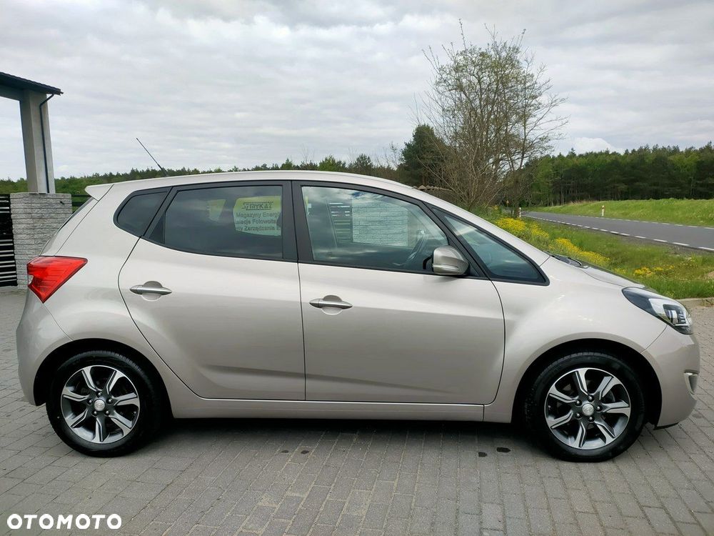 Hyundai ix20 1.6 blue Style - 8