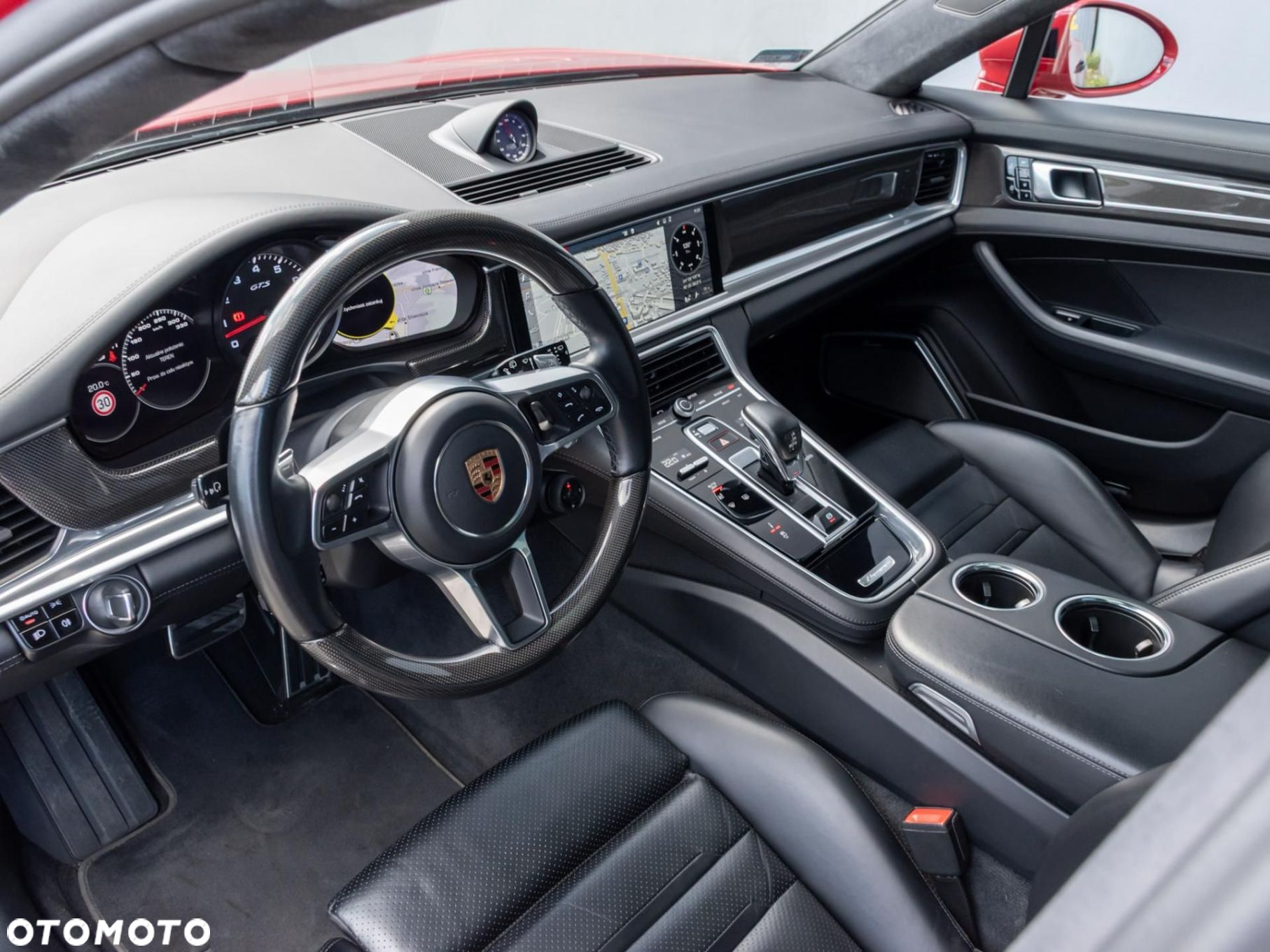 Porsche Panamera - 12