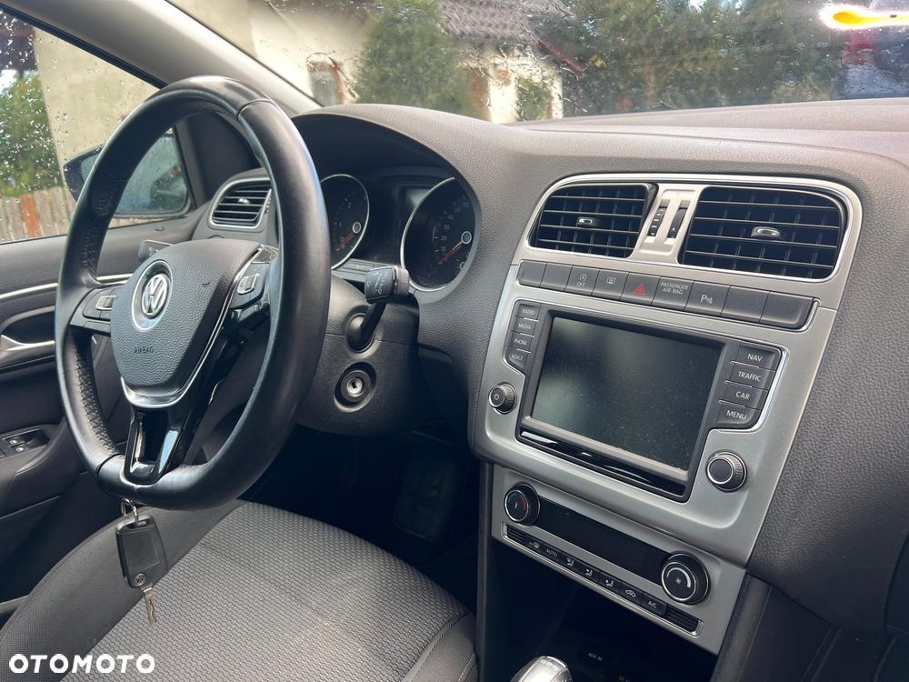 Volkswagen Polo 1.4 TDI (Blue Motion Technology) DSG Comfortline - 15