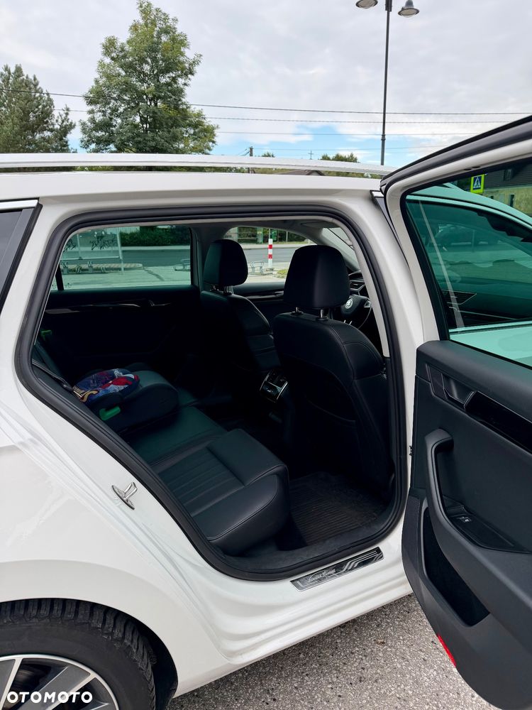 Skoda Superb 2.0 TDI 4x4 L&K DSG - 14