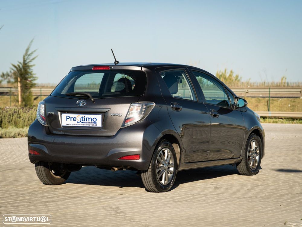 Toyota Yaris 1.33 VVT-i Comfort+P.Style - 18