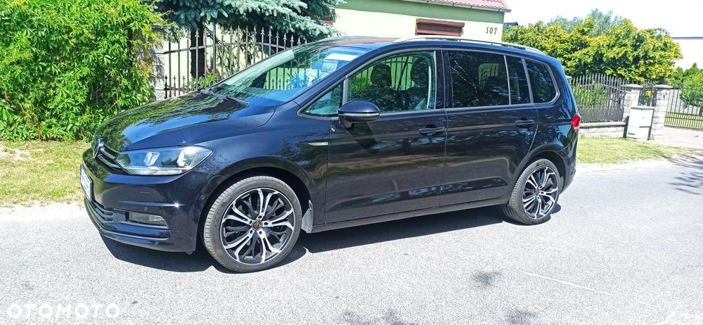 Volkswagen Touran - 9