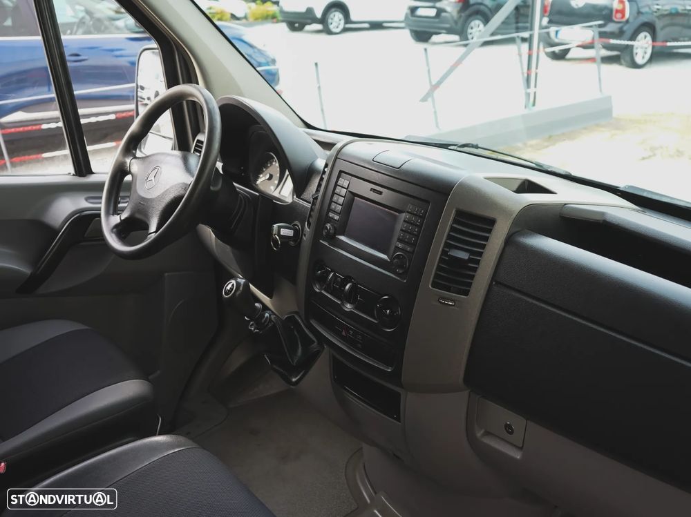 Mercedes-Benz Sprinter 319 CDI IVA DEDUTIVEL - 11