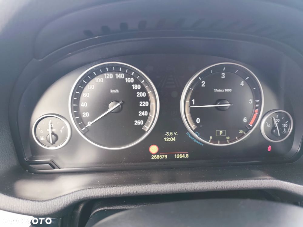 BMW X3 sDrive18d - 10