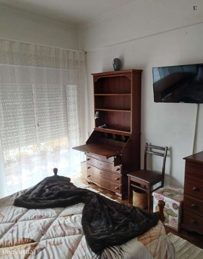 Quarto - localizado em Leiria - Grande imagem: 3/14