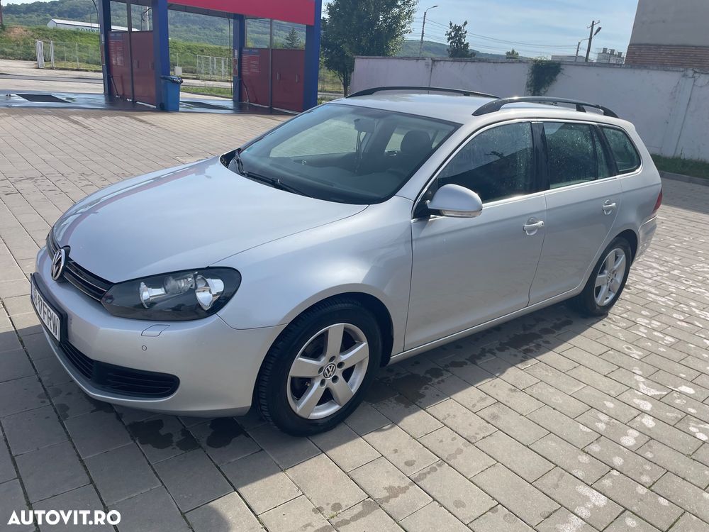 Volkswagen Golf - 2