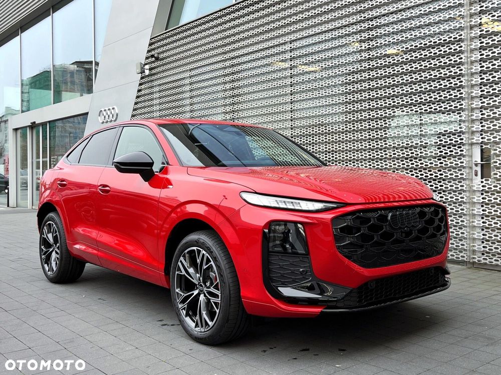 Audi Q3 Sportback - 2