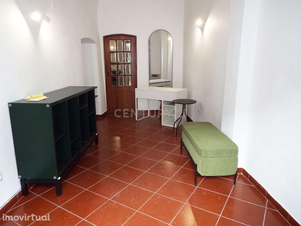 Moradia Remodelada com 13 Divisões | 3 Quartos (1 Suite) | Rua do Raim - Grande imagem: 2/22