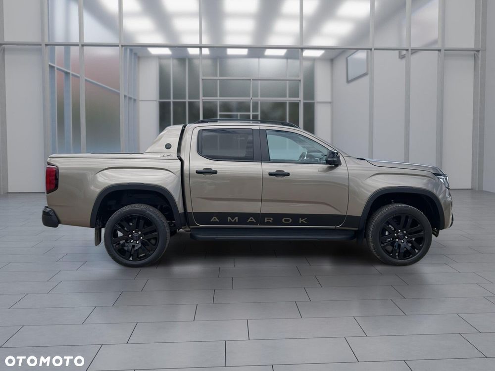 Volkswagen Amarok - 9