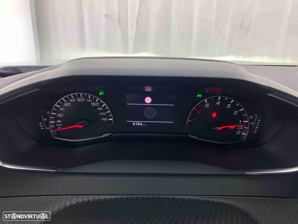 Peugeot 2008 1.2 PureTech Style - 8