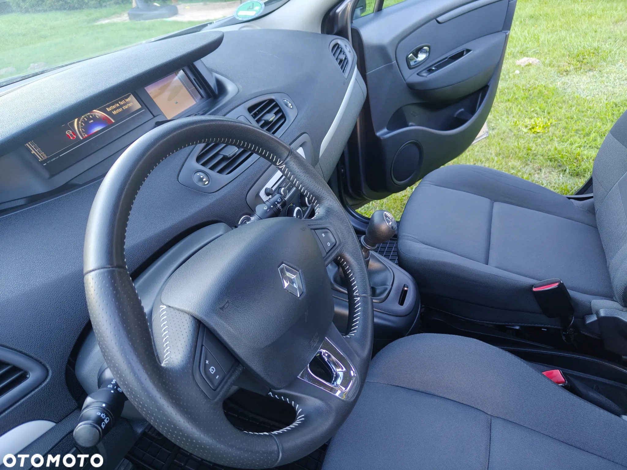 Renault Scenic 1.6 16V TomTom Edition - 19