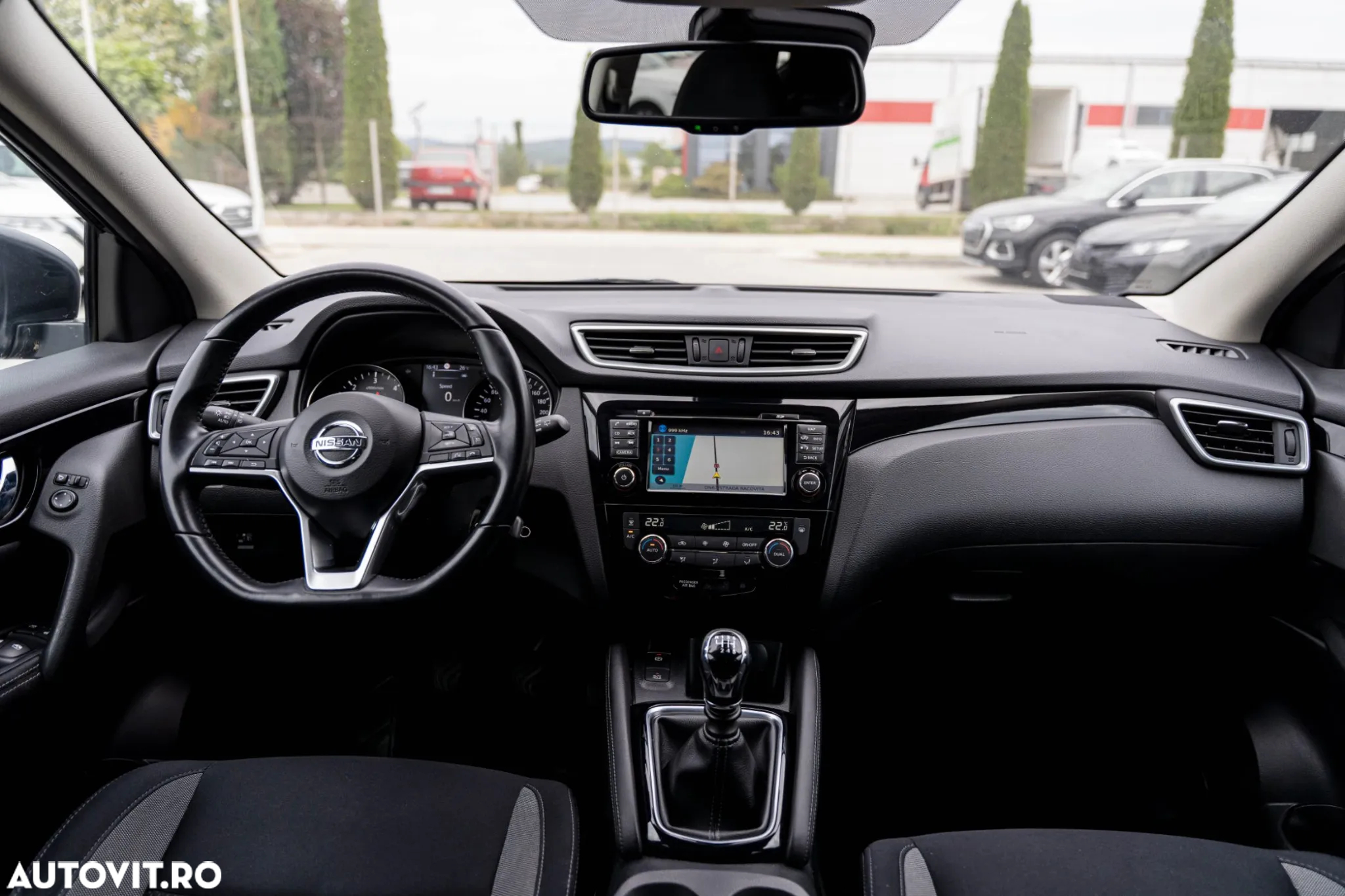 Nissan Qashqai 1.6 DCI Start/Stop N-Connecta - 6